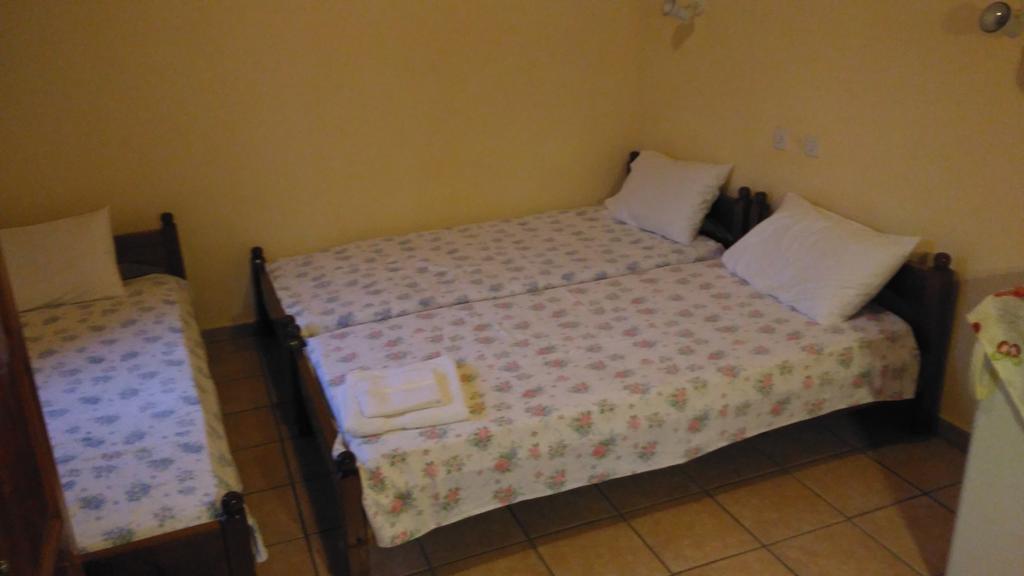 Stergiou Rooms Liri Ngoại thất bức ảnh